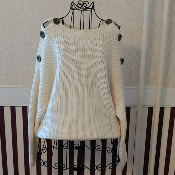 CAARA Galloway Knit Sweater - Picture 6 of 12